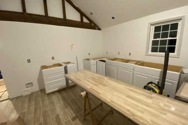 The Sunnyside Sisters Bed and Breakfast / Clarksville VA / We are still mourning June