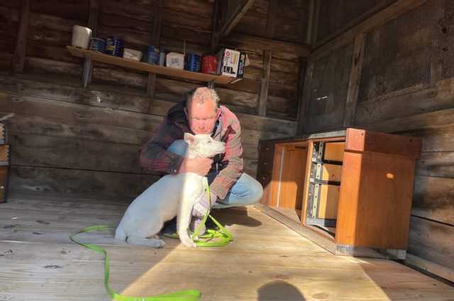 The Sunnyside Sisters Bed and Breakfast / Clarksville VA / Adjusting