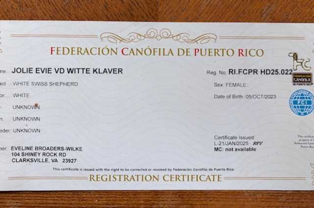 The Sunnyside Sisters Bed and Breakfast / Clarksville VA / Evie now also is FCI registered